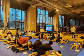 荣成市青禾体育培训学校有限公司阅读区