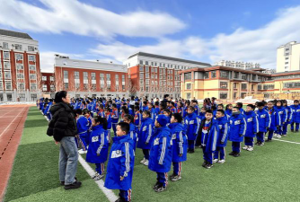 楚雄市东兴小学阅读区