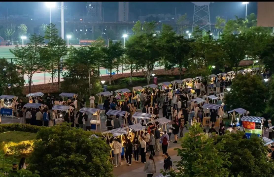 温州商学院阅读区