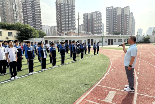 西峪初级中学阅读区