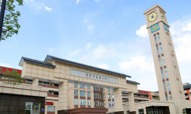 东莞市东华小学阅读区