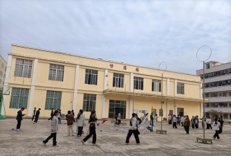 连州市西江镇大田教学点阅读区