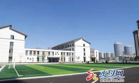 烟台市莱山区实验小学阅读区