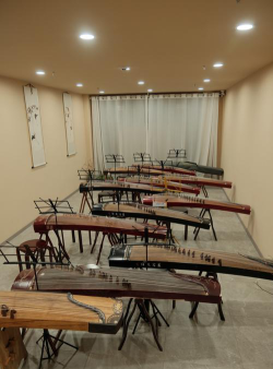 固原市筝之家艺术培训中心有限公司阅读区