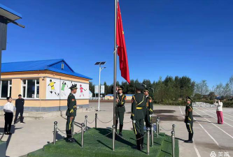 长岭县八十八乡中学阅读区