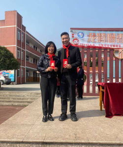 武康民工子弟学校初中部阅读区