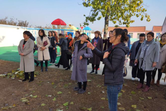 蓬莱市抹直口完全小学阅读区