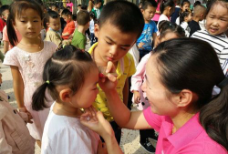 迁西县小星星乐学培训学校有限公司阅读区