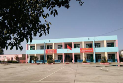 山东烟台栖霞市苏家店镇中心完小阅读区