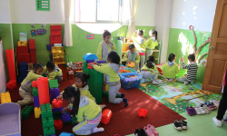 思茅地区幼儿园阅读区