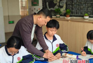 杨庄初级中学阅读区