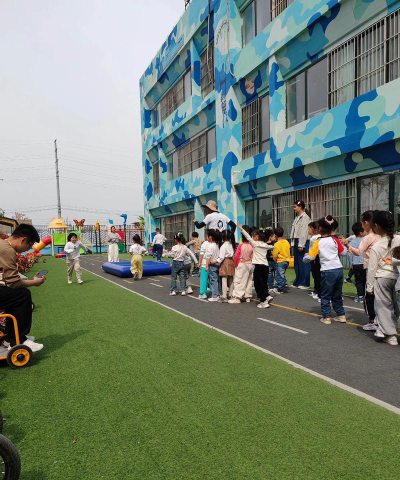 疏附县第二幼儿园阅读区