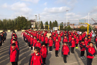 江西上饶铅山鹅湖镇青溪中心小学阅读区