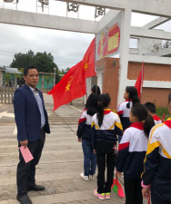 周田镇中心小学阅读区