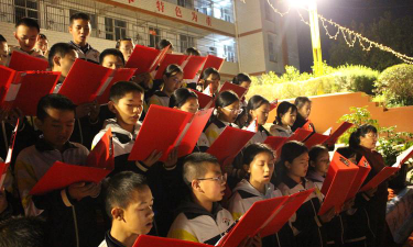 禄丰县土官镇中心小学阅读区