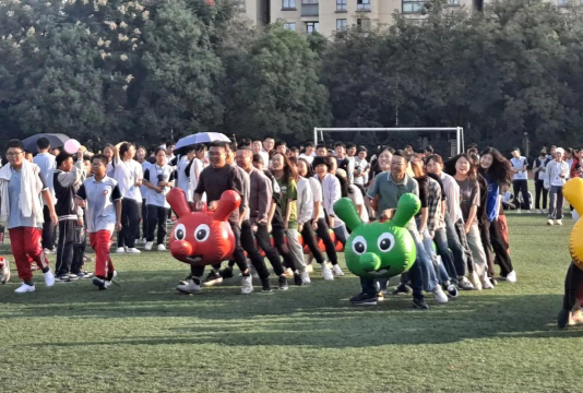 吴江市盛泽第二中学阅读区