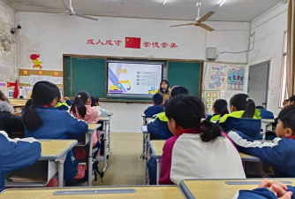 南昌市熊坊小学阅读区