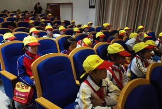 小港嘴小学阅读区