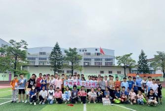 东凤镇横江小学阅读区