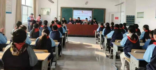 通州市先锋初级中学阅读区