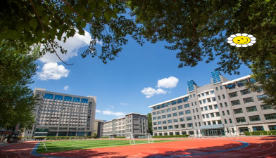 长春市一0三中学(长春市第二外国语学校)阅读区