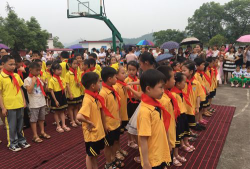 萍乡市湘东镇小学阅读区