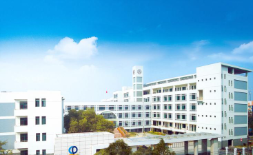 宁波市第四中学阅读区