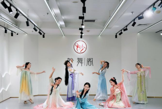大冶市美人鱼舞蹈艺术中心阅读区