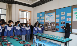 东乡县大塬学校阅读区