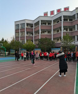 石屏县宝秀镇凤山小学阅读区
