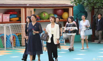 新疆喀什地区疏附县第二幼儿园阅读区
