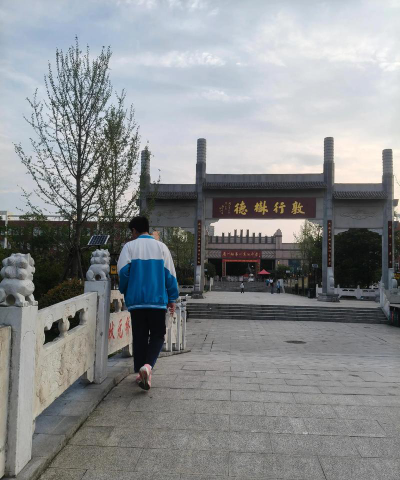 洪泽县老子山中学阅读区
