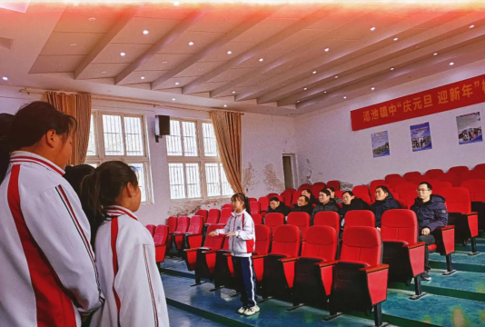 上汤乡初级中学阅读区