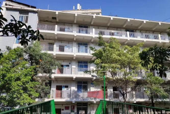 攀枝花市第十八中小学校阅读区