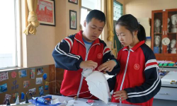 资阳市雁江区灵韵乐动文化艺术培训学校有限公司阅读区