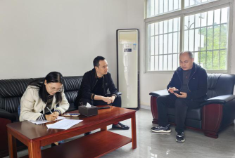 三台县鲁班镇三柏中心小学校阅读区