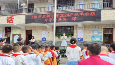 钱东镇径新小学阅读区