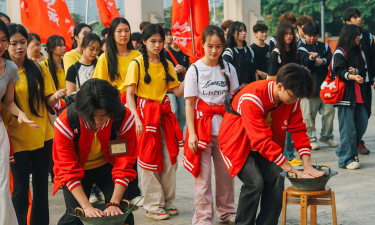 张掖市长虹艺术培训有限公司阅读区