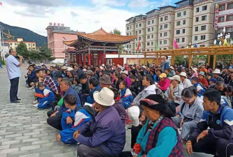 迭部县藏族初级中学阅读区