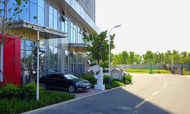 济南市莱芜区新艺美术培训学校有限公司阅读区