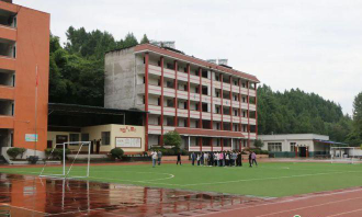 仪陇县柴井乡小学附中阅读区
