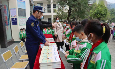 河口县河口北山小学阅读区