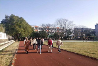 马鞍山市姑山学校阅读区