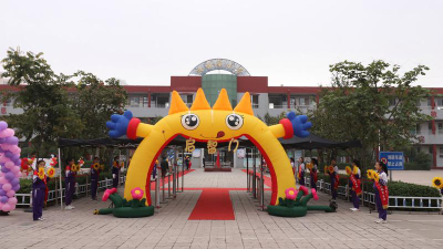 东昌府区陈庄小学阅读区