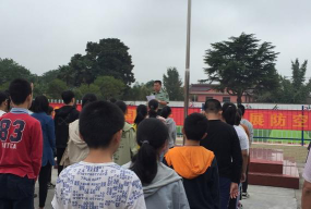 姜堰市张沐初级中学阅读区