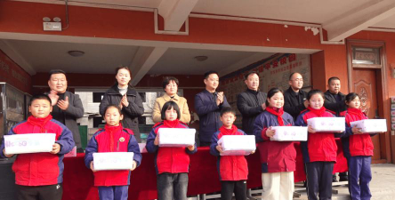 莘县观城镇英才小学阅读区