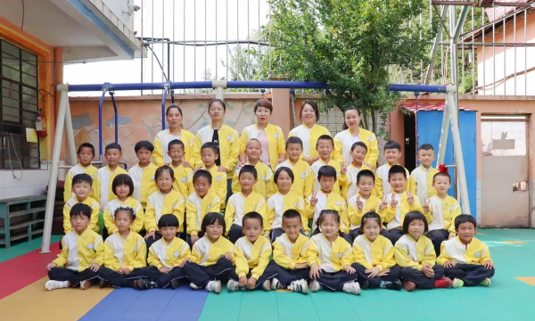 陆丰市东海镇东晖幼儿园阅读区