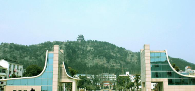 安徽省枞阳县山山中学阅读区