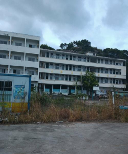 普宁市占陇镇旧地小学阅读区