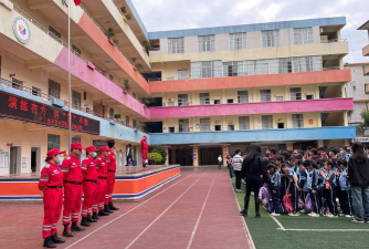 银川市兴庆区友爱小学阅读区
